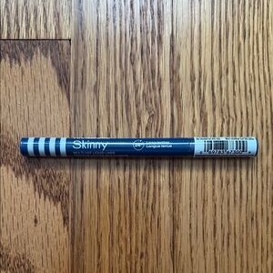 Annabelle Skinny Liquid Eyeliner- Shade Navy